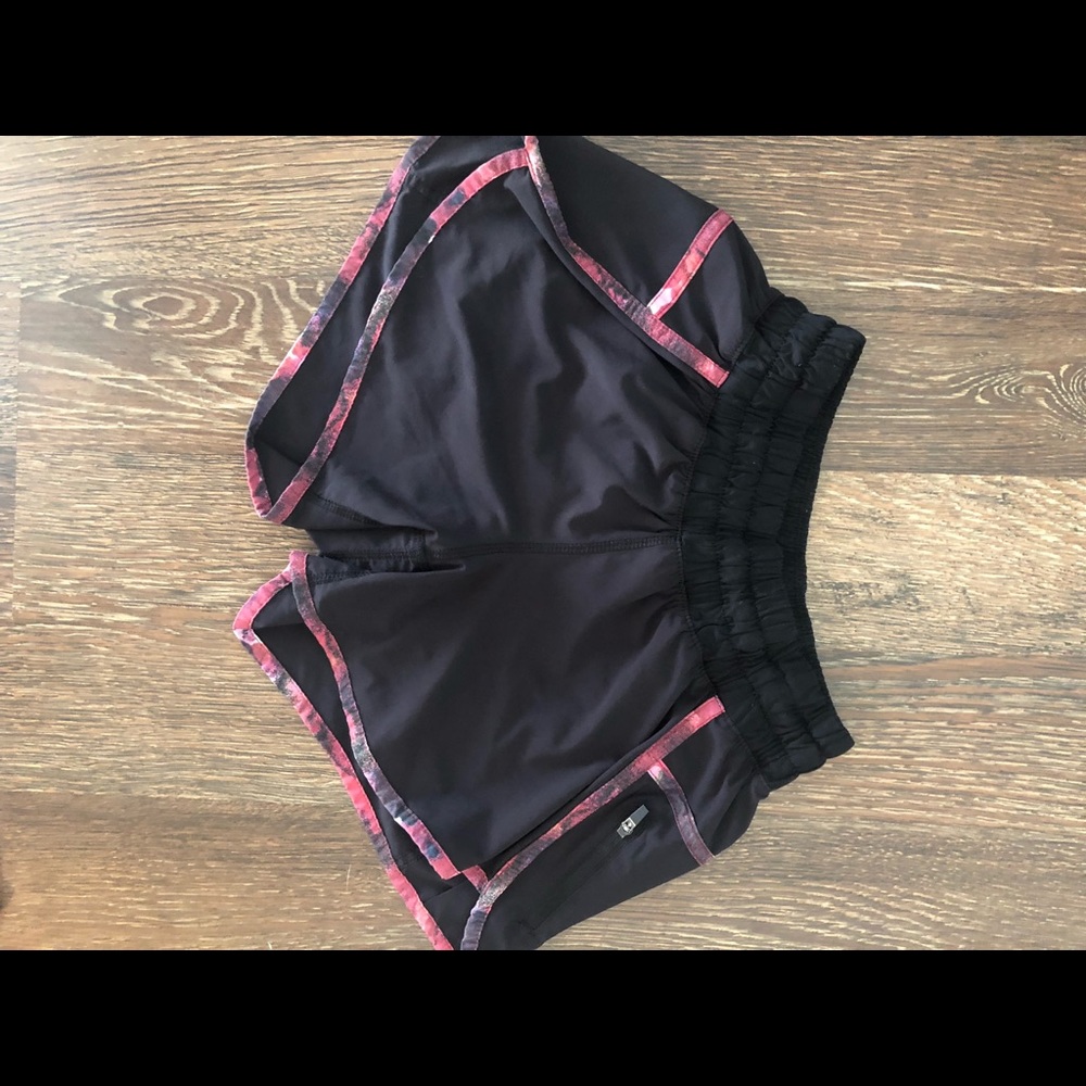 Lululemon Running short